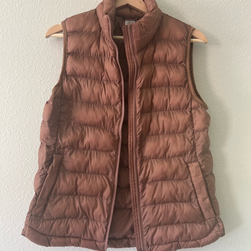 32 Degrees Rust Puffer Vest